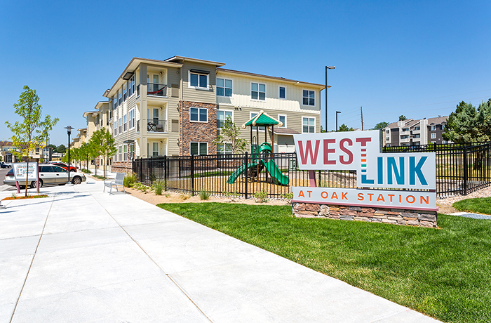 WestLink at Oak Station Apartments